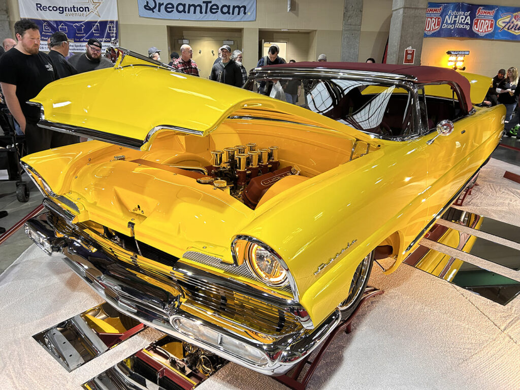 1956-incoln-premiere-custom-art-morrison-chassis