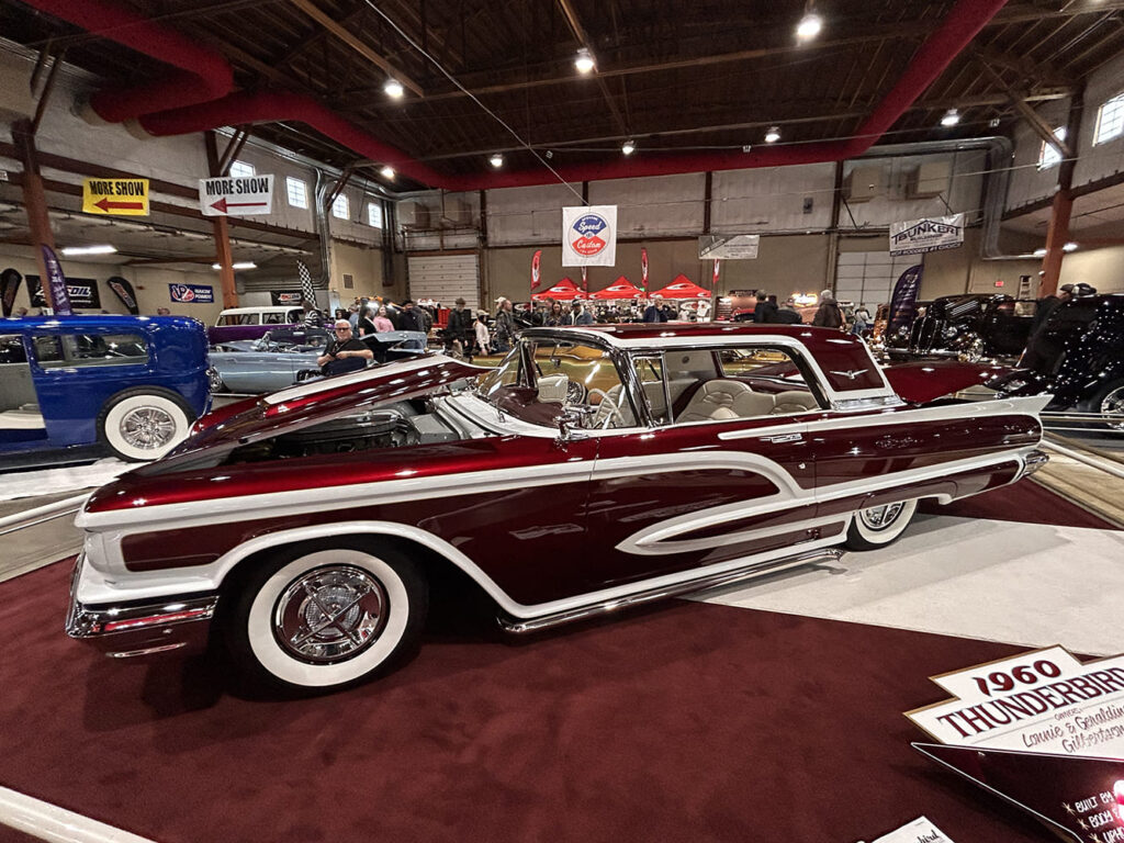 1960-ford-t-bird-custom-whitewalls