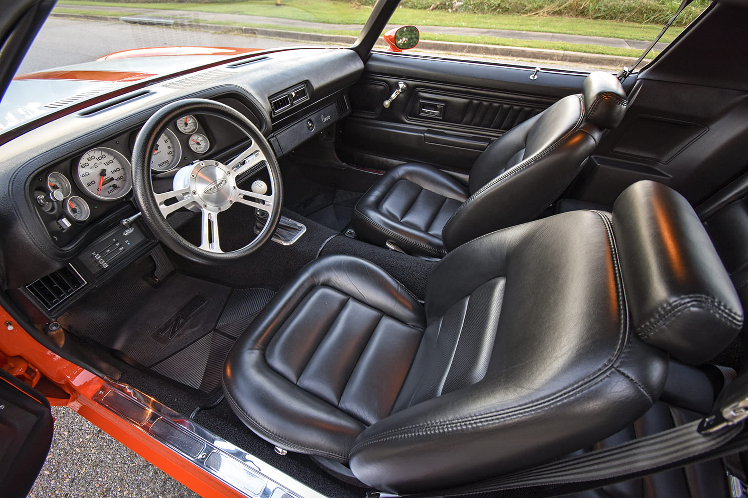 camaro z28 custom interior black leather bucket seats modern gauges pro touring cockpit