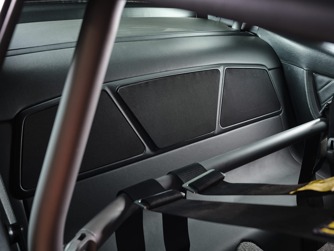 1969 Chevrolet Camaro custom rear interior delete panel roll bar pro touring lightweight setup detail