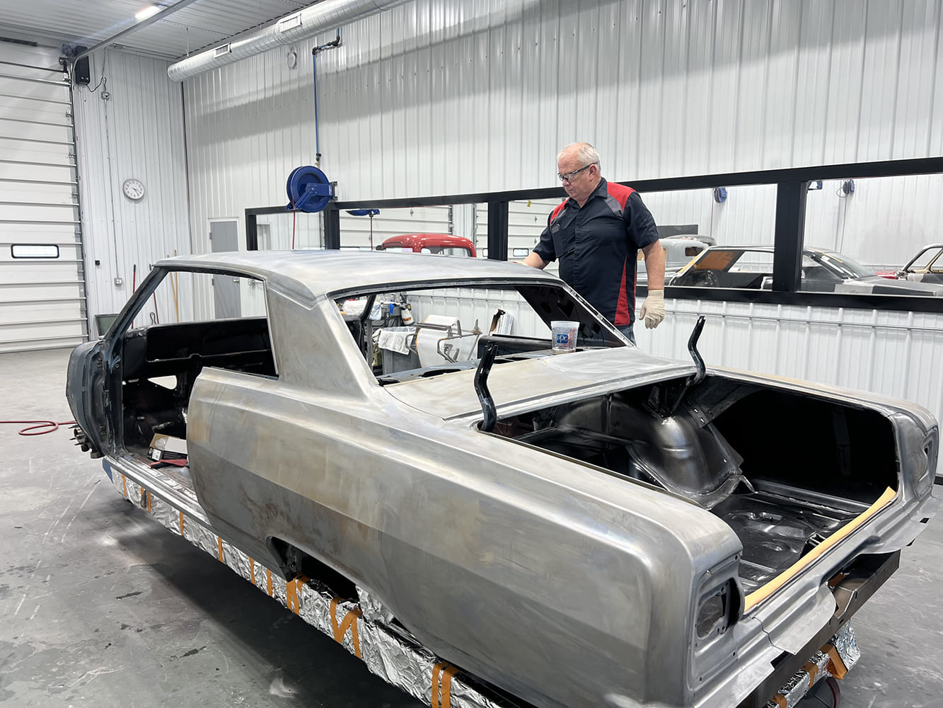 65 chevelle body on art morrison chassis