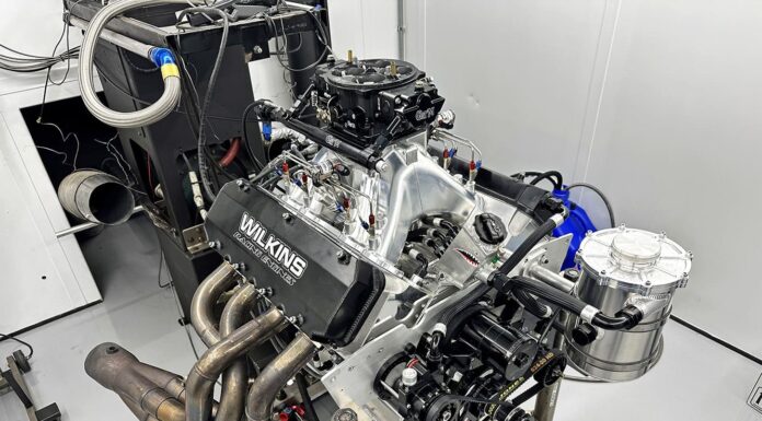 big block chevy engine on dyno stand