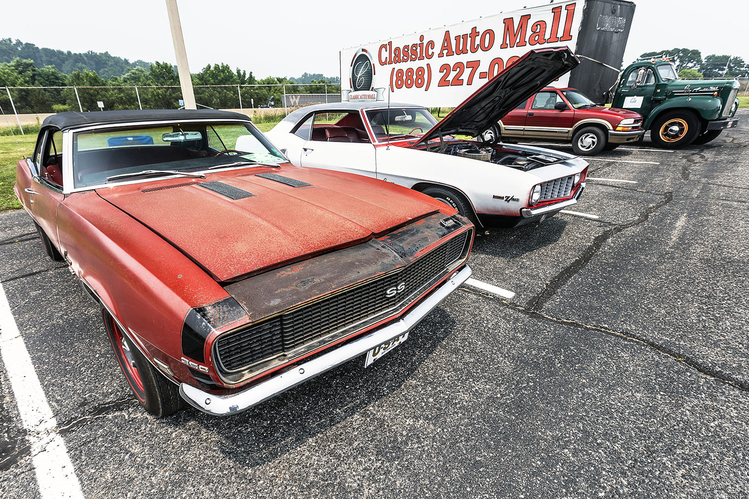 two camaros with patina at 2026 camaro nationals