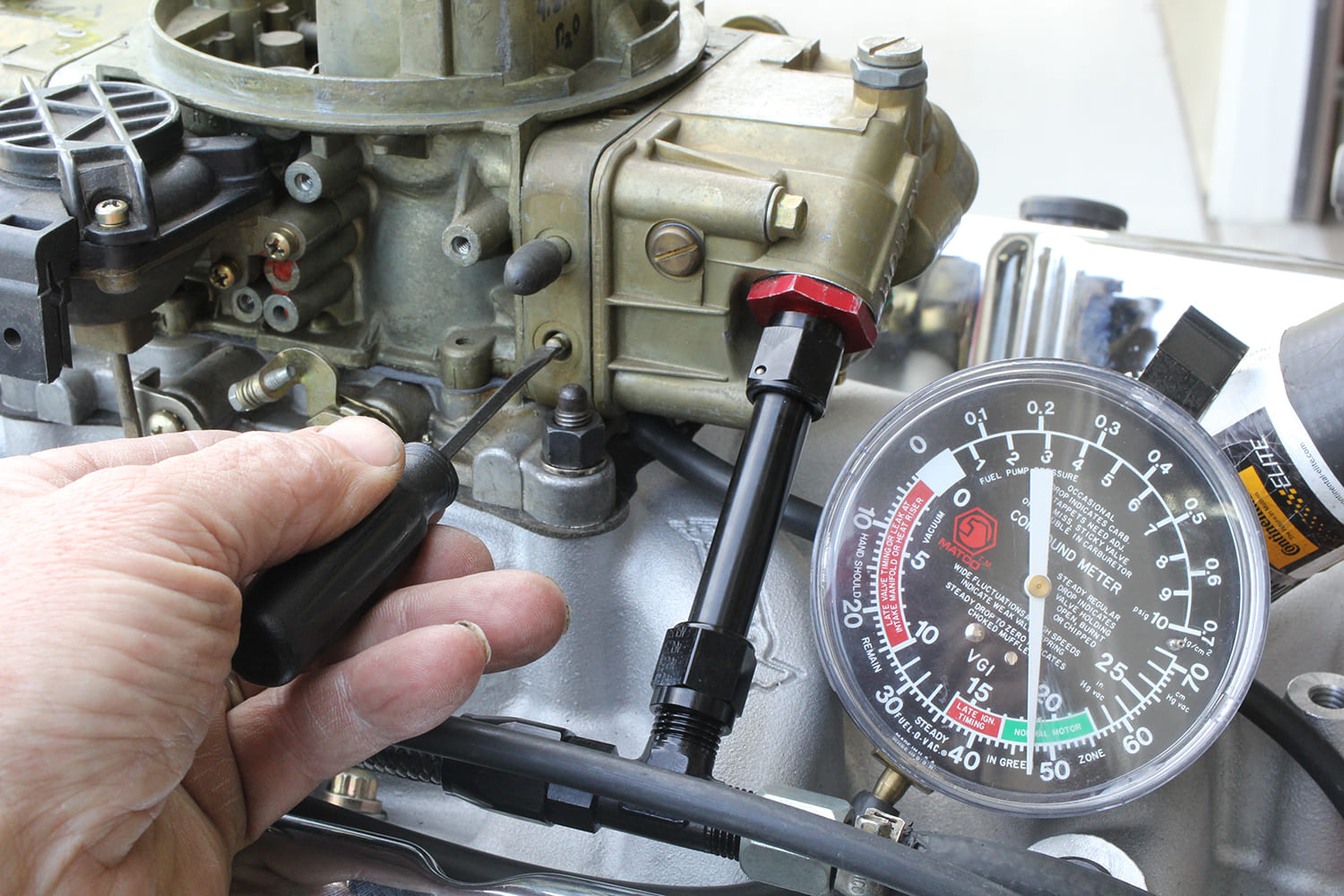 adjusting idle mixture screw on a holley carburetor