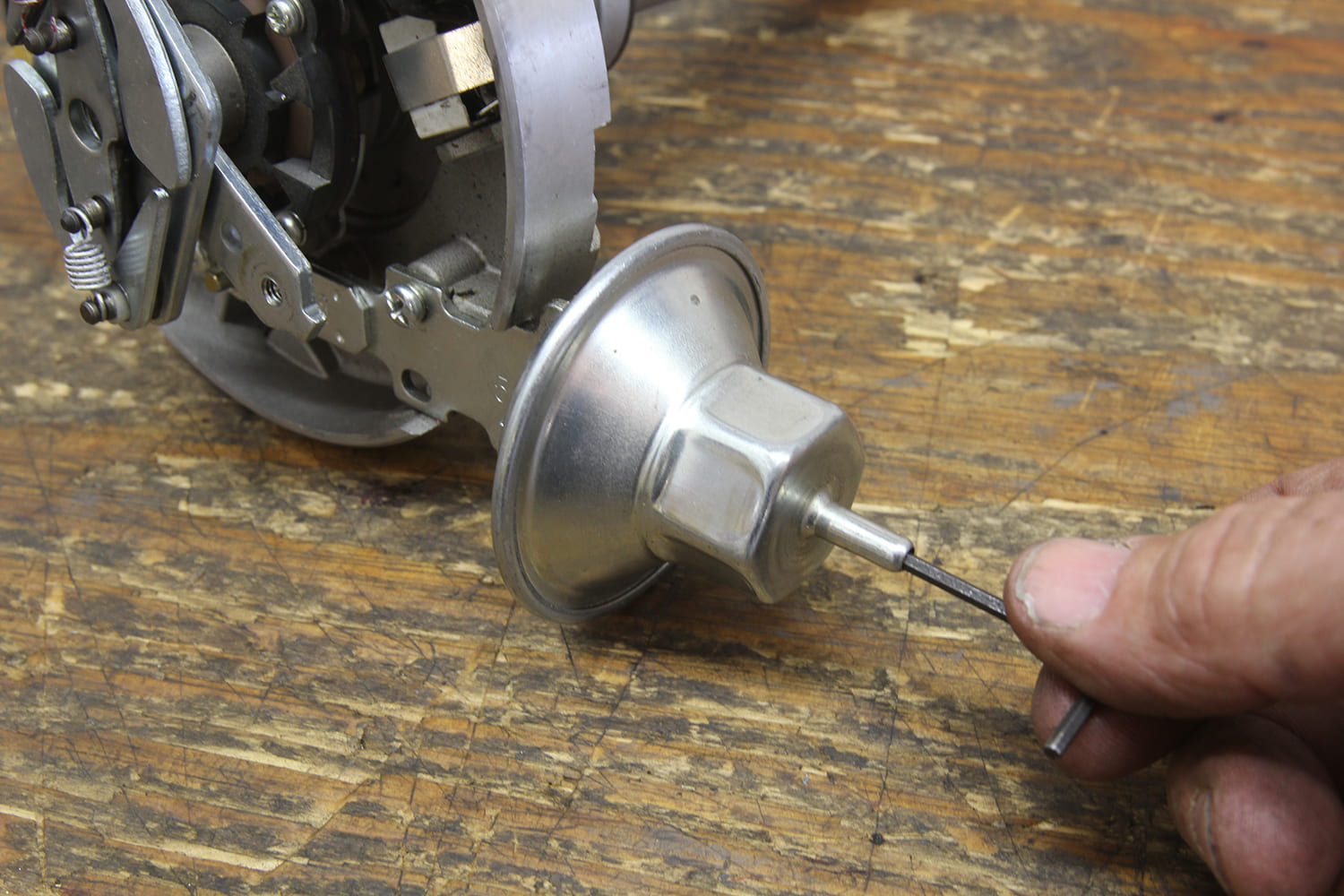 improve part-throttle performance with a vacuum advance distributor