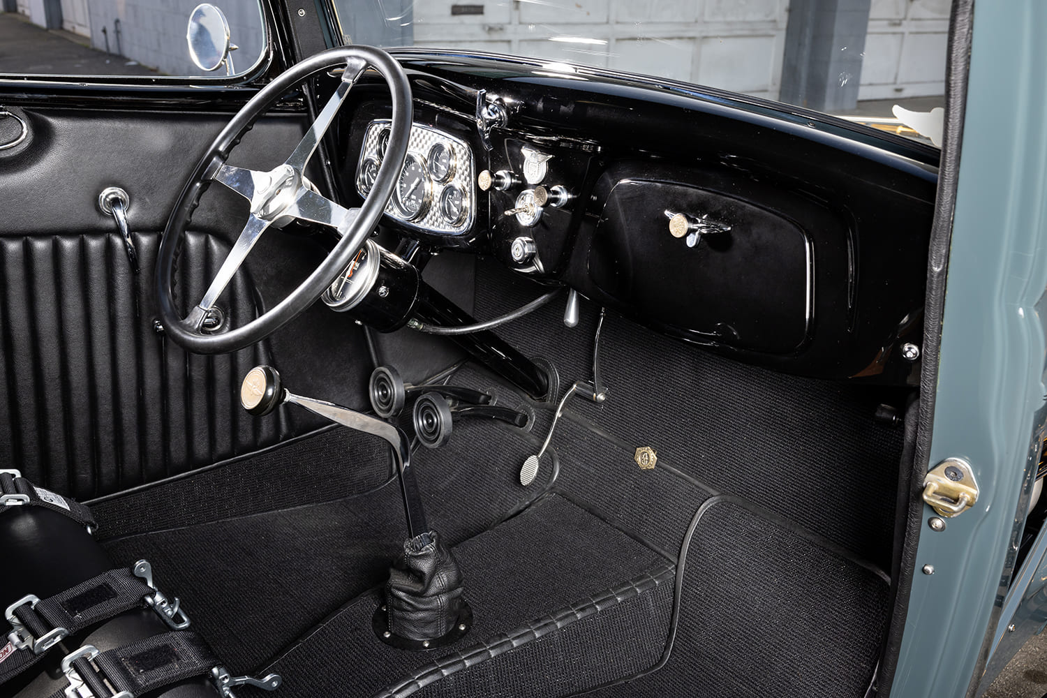 33 Ford 3 Window Coupe hot rod interior dashboard steering wheel gauges vintage custom cockpit