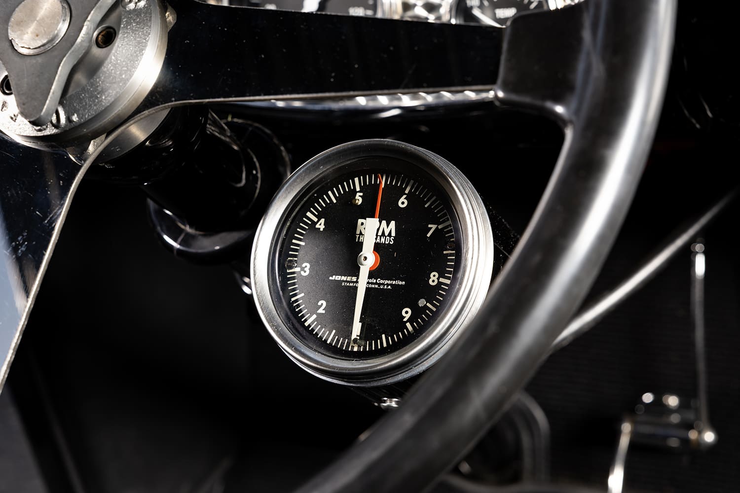 33 Ford Coupe hot rod tachometer RPM gauge steering column mounted vintage performance interior